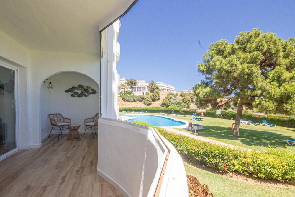 Wonderful 2 Bed Apartment With Stunning Sea Views Sitio de Calahonda Exterior foto